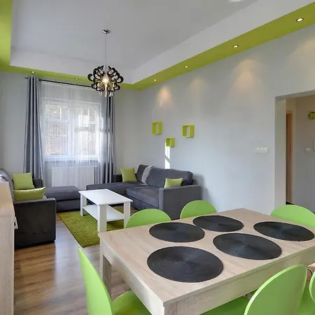 Apartament Glamour , Przestronny, Komfortowy, Blisko Szlakow Karpacz Exterior photo